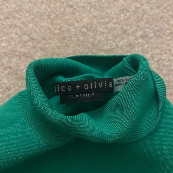 Darina Cotton Crop Sweater Tank in Green - Picture 3 of 3